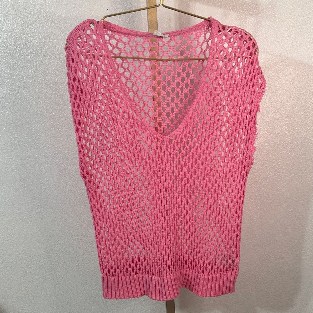 Cotton On -Vibrant Pink sleeve less Mesh Top- Small